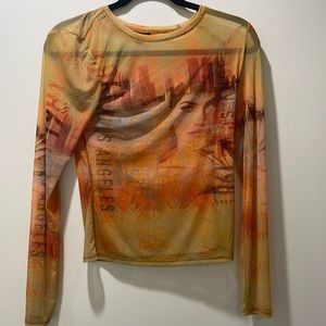 Sheer graphic Guess Top